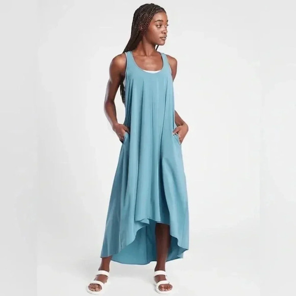 Athlete Presidio Traveler Maxi Dress - Picture 2 of 14